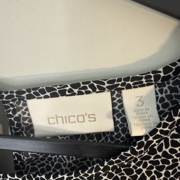 Chico’s Black and White Animal Print Short Cap Sleeve Shirt Size 3 or XLarge - Picture 5 of 10